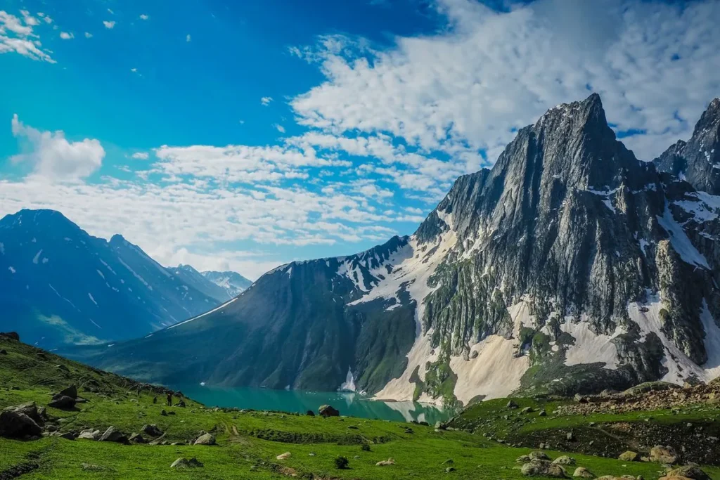 Jammu & Kashmir tour package